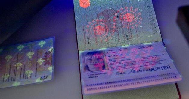 Dokumente für einen Reisepass für ein Kind unter 14 Jahren