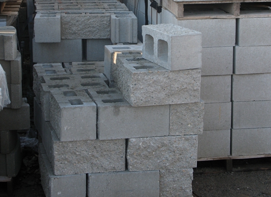 berendezések fa-beton gyártására