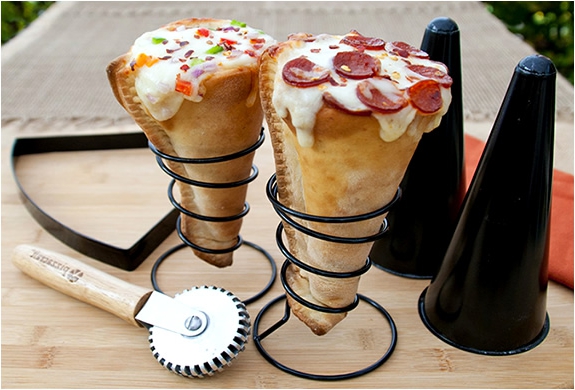 Pizza in einer Tasse Ausrüstung
