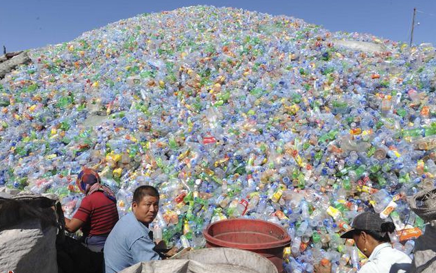 Cómo reciclar botellas de plástico