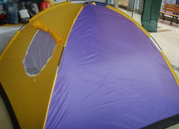 wie man ein Zelt für einen Familienurlaub auswählt