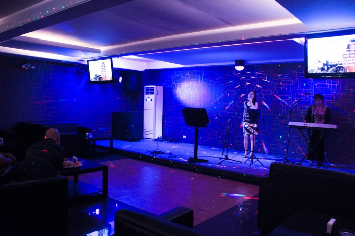 vybavenie karaoke barov