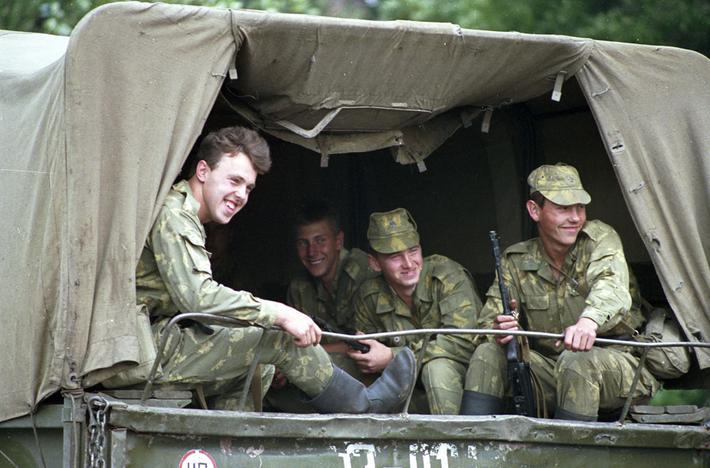 престъпления срещу военна служба