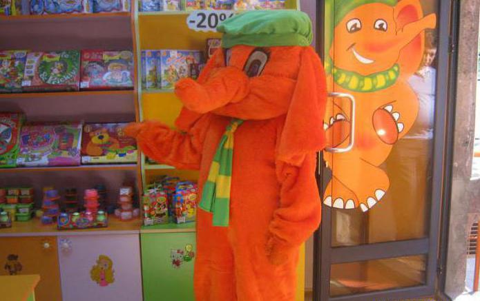 franšízový slon oranžový