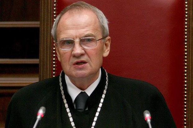 تعيين رئيس المحكمة الدستورية للاتحاد الروسي