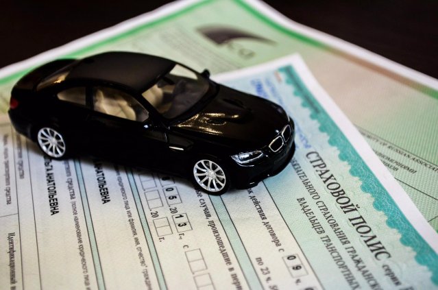 Gépjármű-biztosítási kötvény - regisztráció az ország másik régiójában