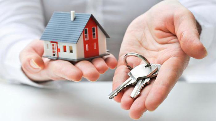 hur kan en fastighetsmäklare snabbt sälja en lägenhet