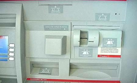 hoe een geldautomaat in het buitenland te gebruiken