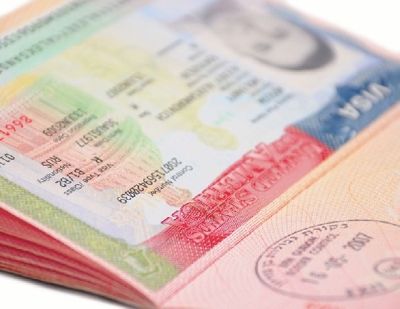 تأشيرة ضيف على وثائق الولايات المتحدة الأمريكية