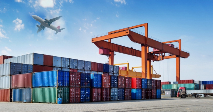 logistické kanály a dodavatelské řetězce