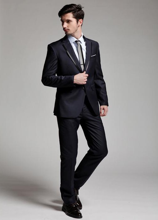 Men's suits cheap in Moscow in large sizes