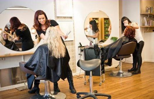 Rent a workplace in a beauty salon Moscow