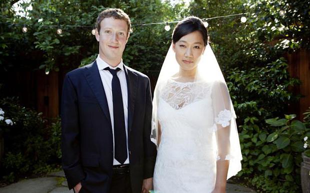 Mark Zuckerberg se svou ženou