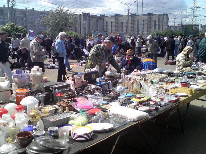 Flea market in St. Petersburg, photo