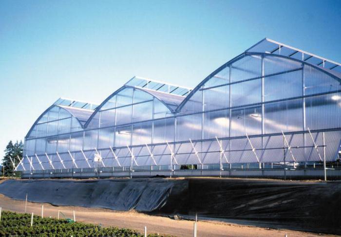 polikarbonát ipari üvegházak