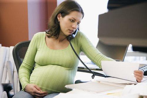 těhotná práva v lehké práci