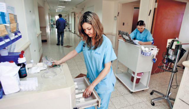 pracovní povinnosti sestry v nemocnici