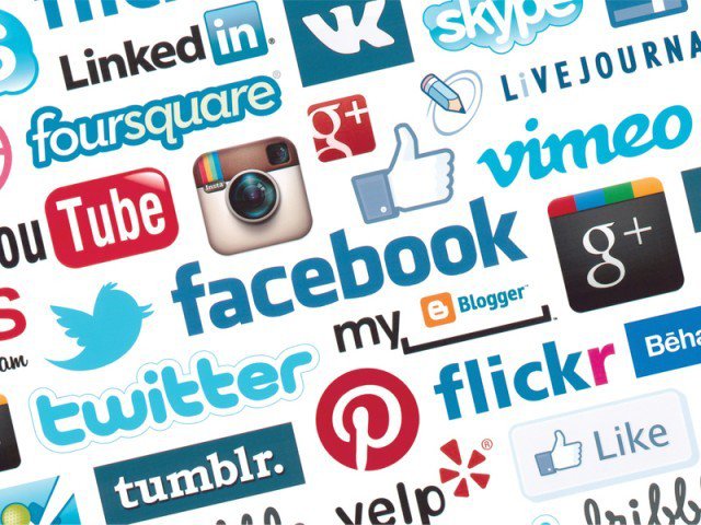 Svaka društvena mreža definira specifične zahtjeve za sudionike.