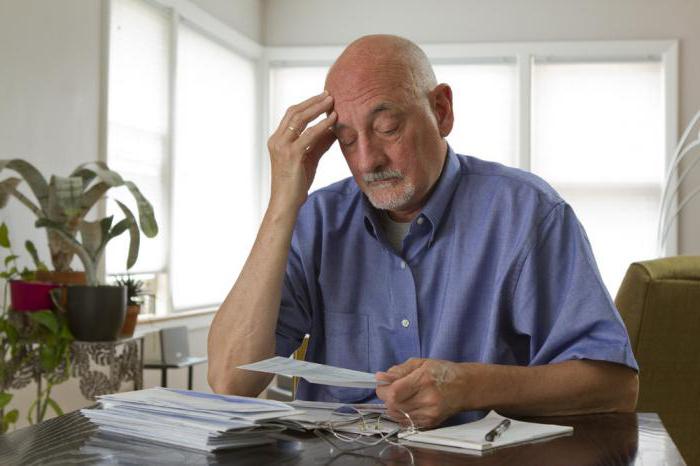 de procedure voor het indexeren van pensioenen aan werkende gepensioneerden na ontslag
