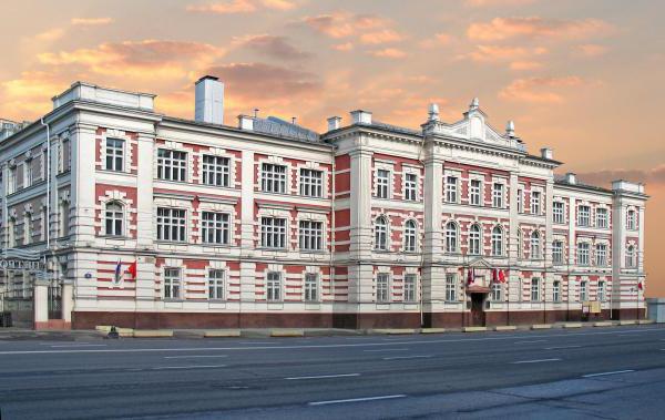 rättsvetenskapliga universitet i Ryssland