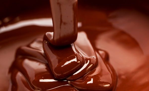 suklaan tuotantolinja