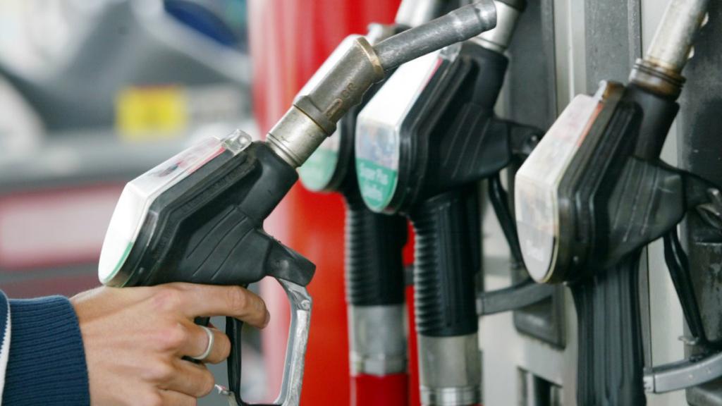 Gaspriserna närmade sig 50 rubel per liter