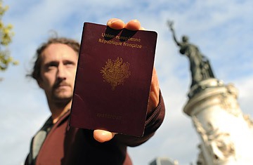 Franța dublă cetățenie