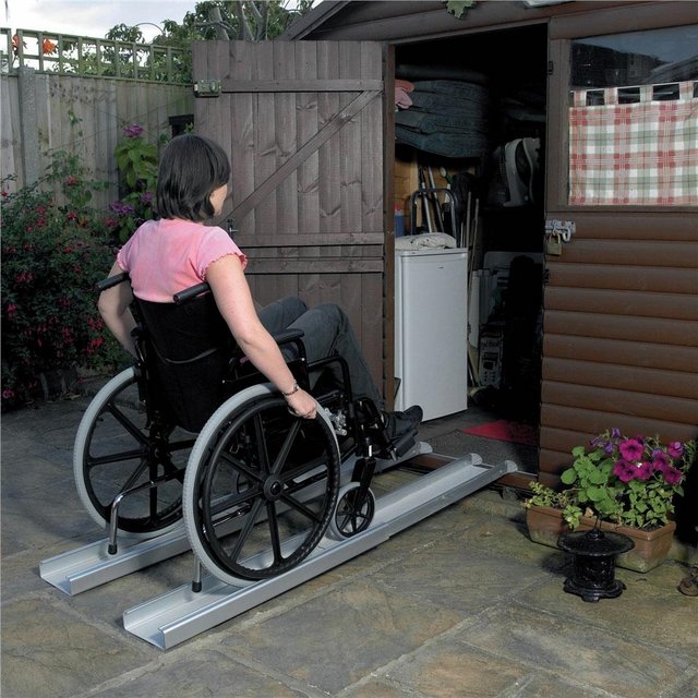 rampe pour handicapés