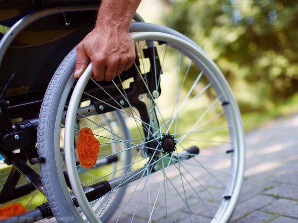 skupina 1 zdravotně postižená osoba, kolik dostane