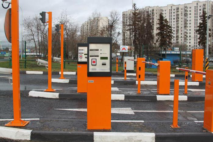 Zastavené parkování v Moskvě