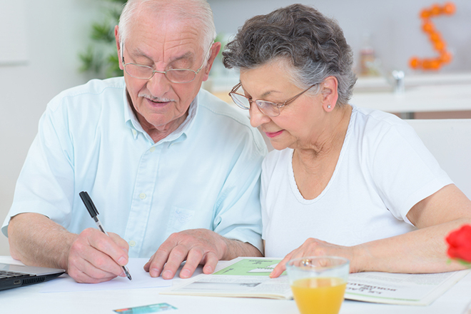Welche Leistungen erhalten Rentner nach 80 Jahren?