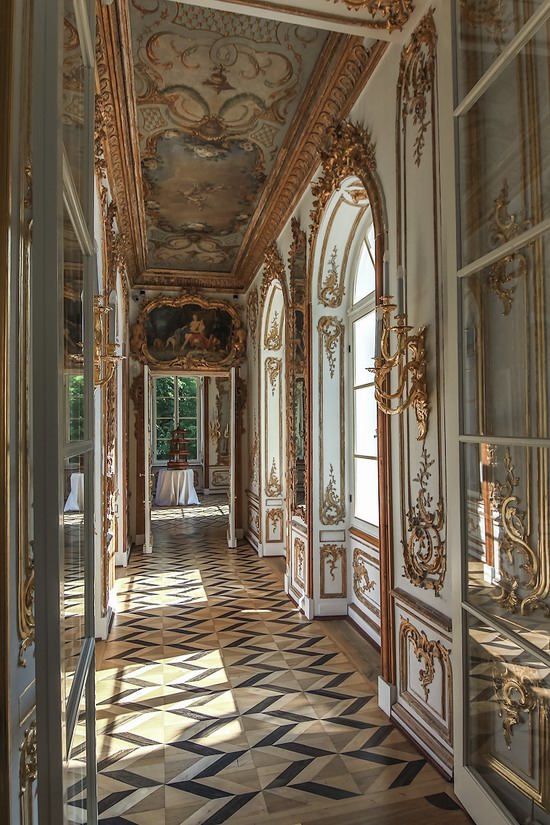Interiérová výzdoba pavilónu Hermitage