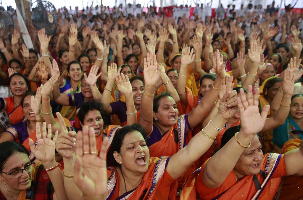 Náboženská skupina žen v Indii