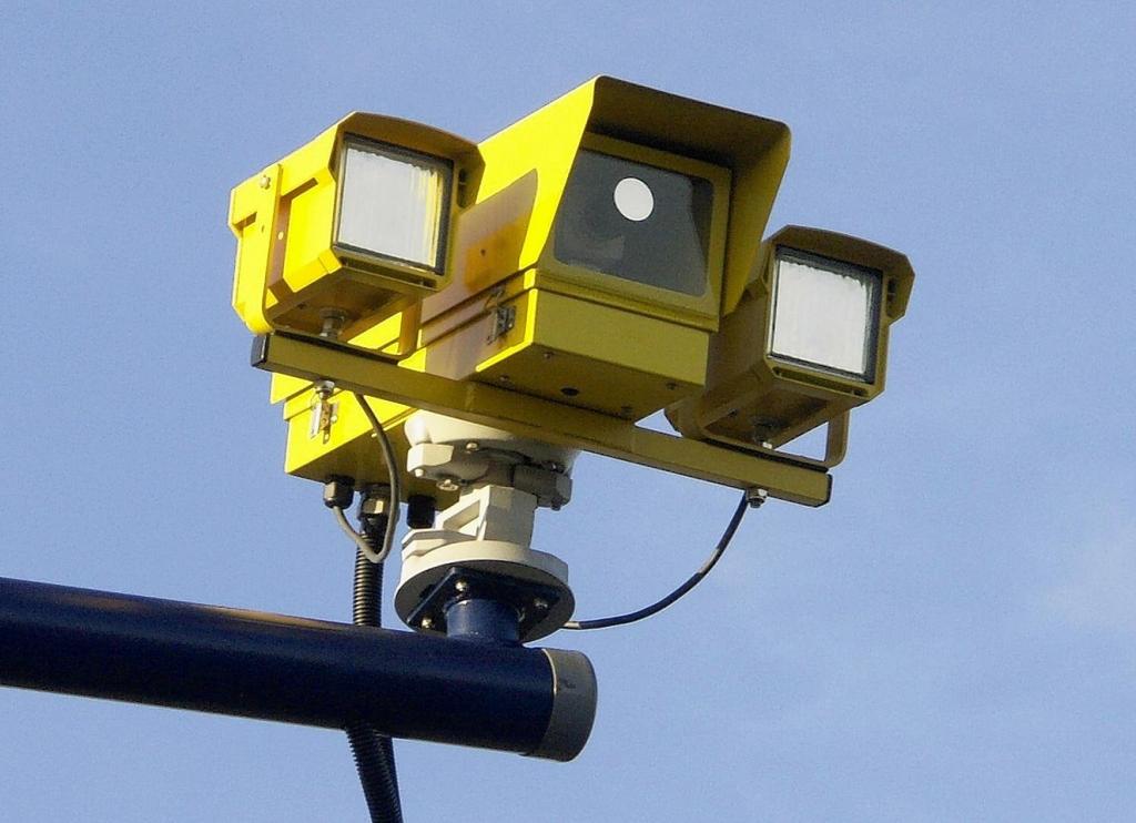 videokamerák telepítése a forgalom megsértése érdekében