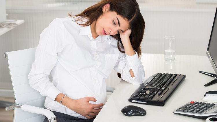 Tillhandahålla ett graviditetsintyg till en arbetsgivare