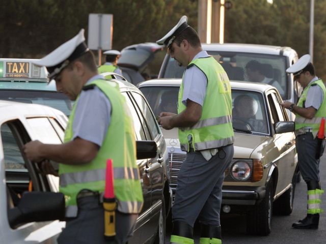 platiti prometnu policiju novčanu kaznu po broju odluke